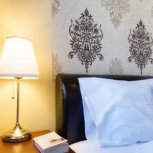 **** Apartahotel Trendy Deluxe Hungría